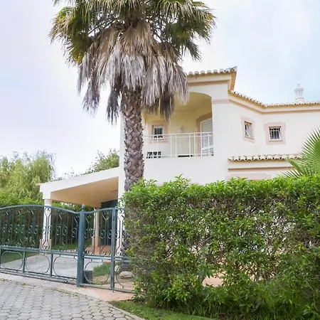 Oasis Park בית נופש פורטימאו